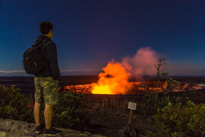 Small Group Big Island Twilight Volcano and Stargazing Tour - Punalu’u Bake Shop and the black sand coast