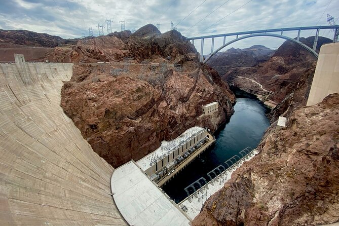 Small Group Hoover Dam: From Above, On Top and Below Tour - How much value do you get for $99.99?