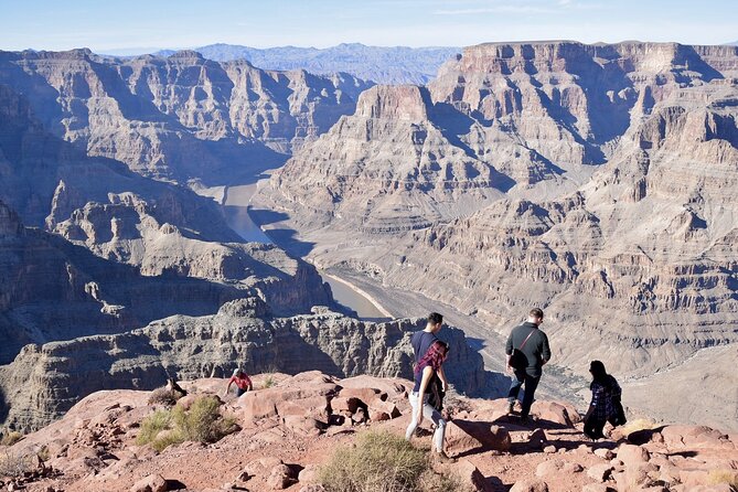 Small Group Tour: Grand Canyon West Rim, Skywalk & Hoover Dam - Comfort, group size, and guide service