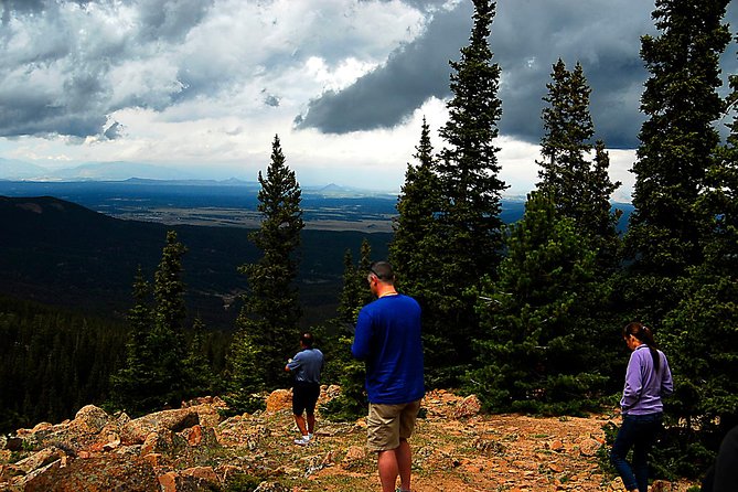 Small Group Tour of Pikes Peak and the Garden of the Gods from Denver - Timing, meeting point, and practical details