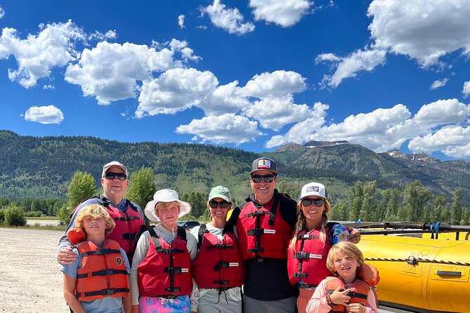 Snake River Scenic Float Trip with Teton Views in Jackson Hole - Wildlife watching without a guarantee