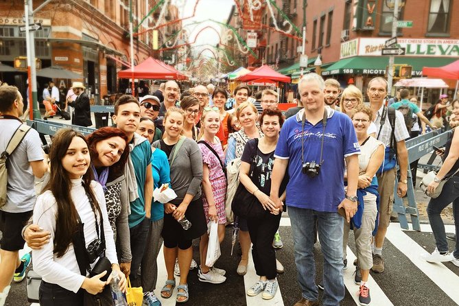 SoHo, Little Italy, and Chinatown Walking Tour in New York - Chinatown: street life and a useful ending point
