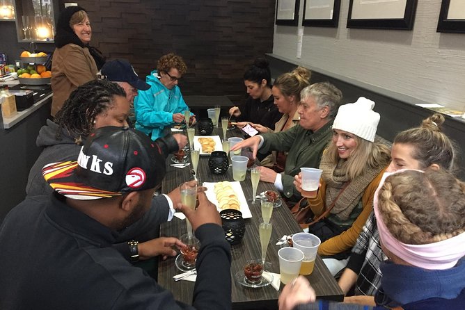 Southern Flavors Food, Pub Crawl, and History Walking Tour - What the tasting stops may include