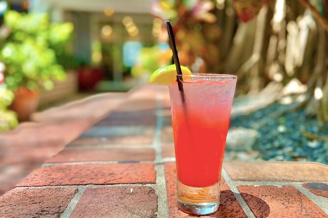 Southernmost Food & Cultural Walking Tour by Key West Food Tours - Mangoes and the appeal of local dining rooms