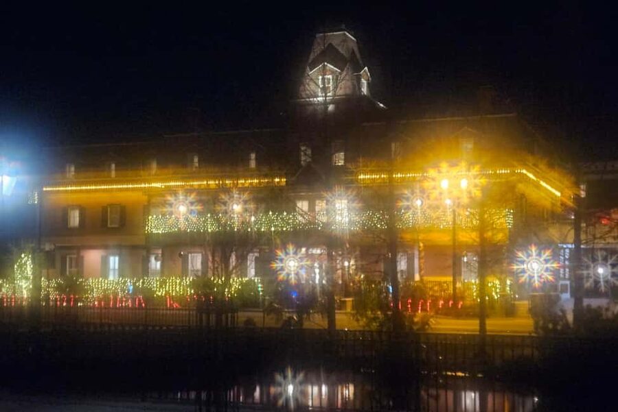 St Augustine: Nights of Lights Trolley Tour - Comfort, children, and mobility