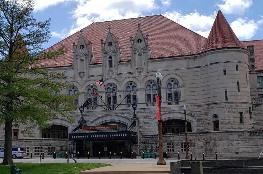 St Louis: 75-Minute City Trolley Tour - Key points to know before you book