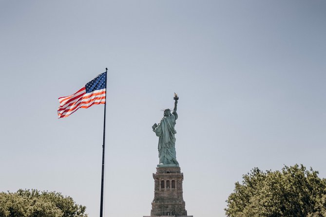 Statue of Liberty and Ellis Island Guided Tour with Ferry - How much walking and waiting should you expect?