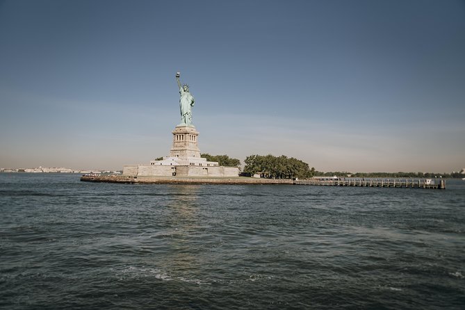 Statue of Liberty and Ellis Island Guided Tour with Ferry - The ferry ride: the best view comes before the landing