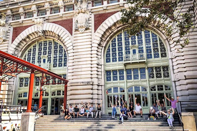 Statue of Liberty and Ellis Island Tour: All Options - The Statue of Liberty Museum, on your own