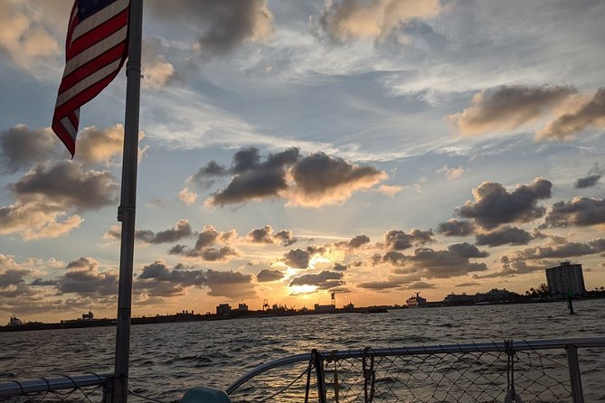 Sunset Catamaran Cruise in Ft. Lauderdale - From Fort Lauderdale canals to the Atlantic Ocean