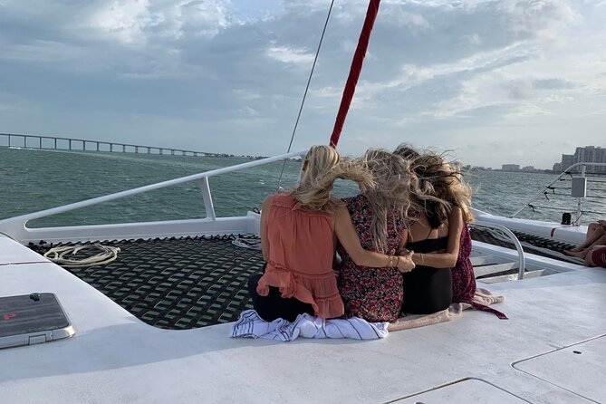 Sunset Catamaran Cruise in Ft. Lauderdale - When the sails go up offshore