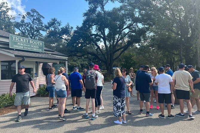 Swamp Boat Ride and Oak Alley Plantation Tour from New Orleans - Lake Pontchartrain, the spillway, and the route south