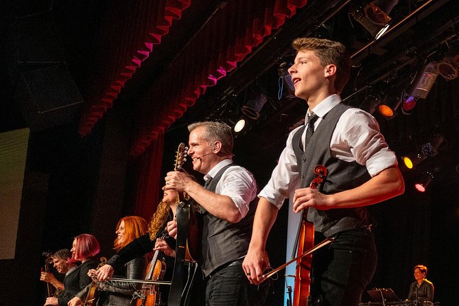 The Dutton Show at the Dutton Family Theater - Should you book the Dutton Show?