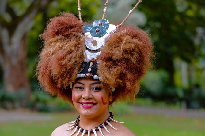 Toa Luau at Waimea Valley, Oahu - Why the Waimea Valley setting matters