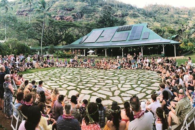 Toa Luau at Waimea Valley, Oahu - A Polynesian show with a strong finish