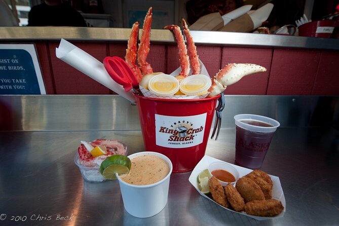 Ultimate Whale Watch and Tracy's Crab Shack Combo - Three hours in Auke Bay with Juneau Tours