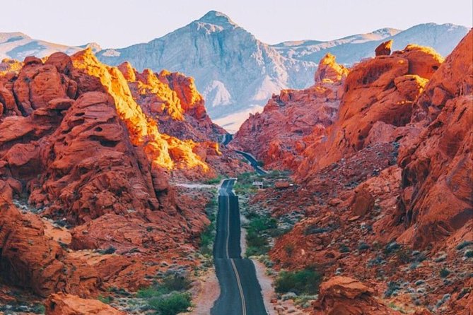 Valley of Fire Tour - Four hours among formations, petroglyphs, and desert views
