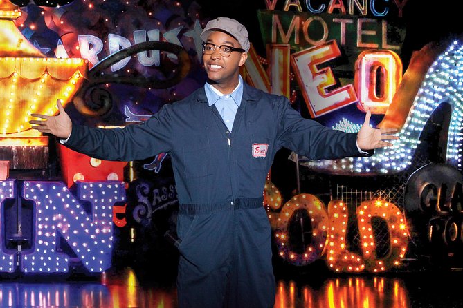 VEGAS! The SHOW at Planet Hollywood Resort and Casino - Choosing a seat in a compact theater