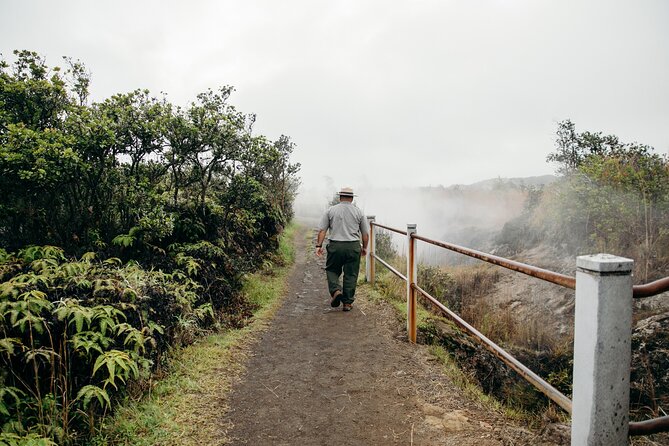 Volcano Adventure: Hilo Sightseeing w/ Optional Helicopter Tour - Akaka Falls and Rainbow Falls change the mood