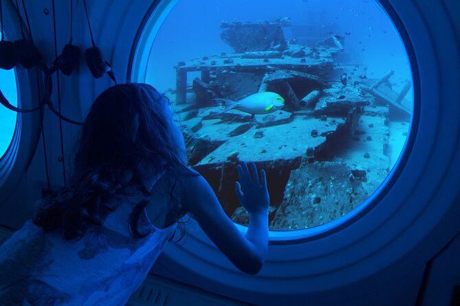 Waikiki: Atlantis Submarine Adventure - From Hilton Hawaiian Village to the underwater site
