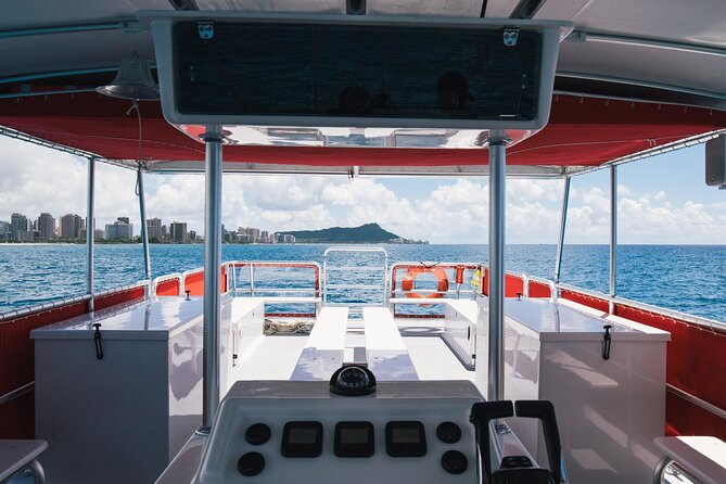 Waikiki Glass Bottom Boat Cruise - What this Waikiki boat ride really offers