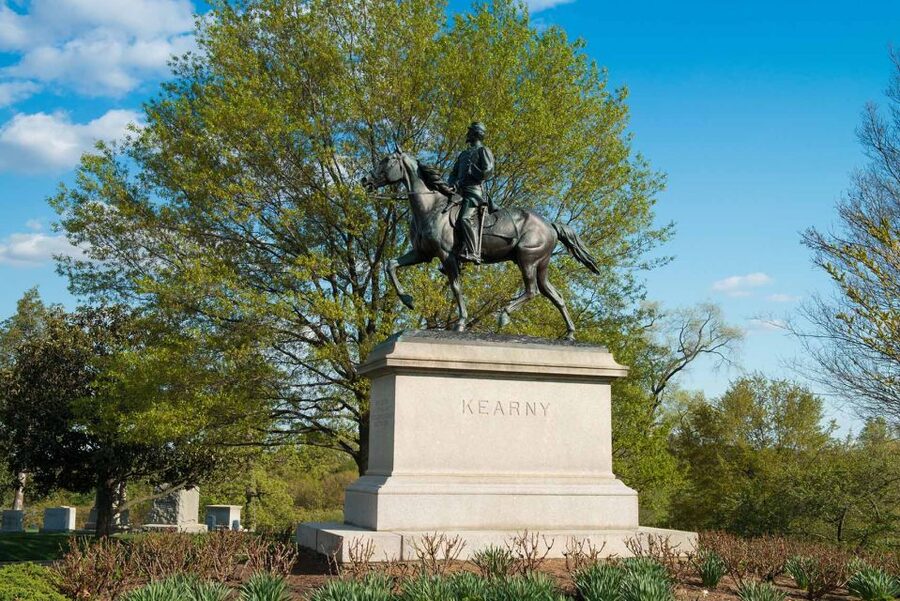 Washington DC: Arlington Nat. Cemetery Ticket & Tram Tour - Arlington House and the view over Washington