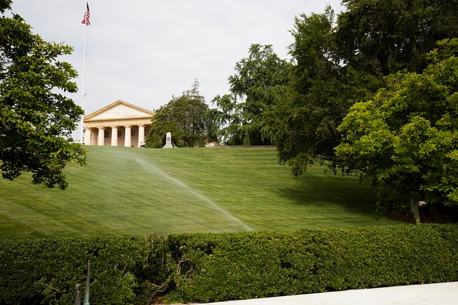 Washington DC Highlights, 1-Day Tour from NYC - A 6:30 am start for a long ride south