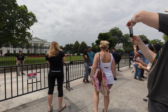 Washington DC Highlights, 1-Day Tour from NYC - Coach, van, Wi-Fi, and group size