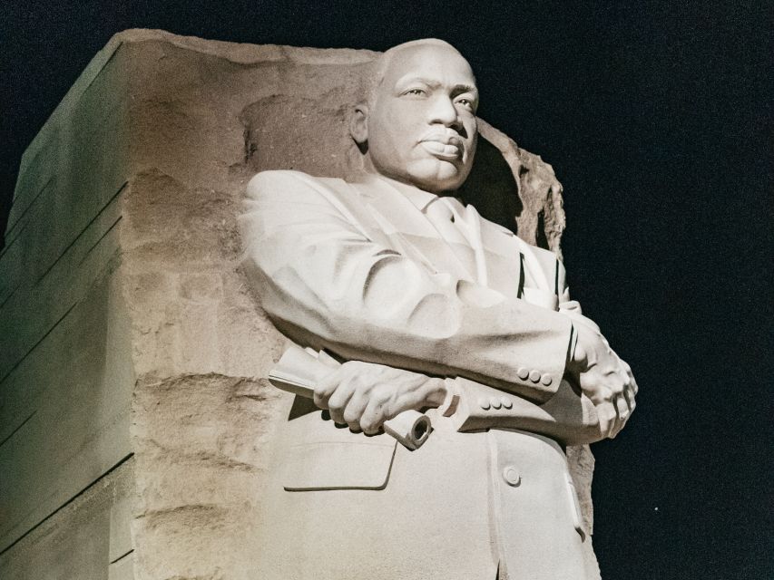 Washington DC: Monuments by Moonlight Nighttime Trolley Tour - Should you book the Monuments by Moonlight tour?