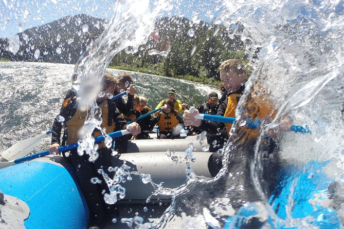 Whitewater Rafting in Jackson Hole : Family Standard Raft - What the standard raft really means