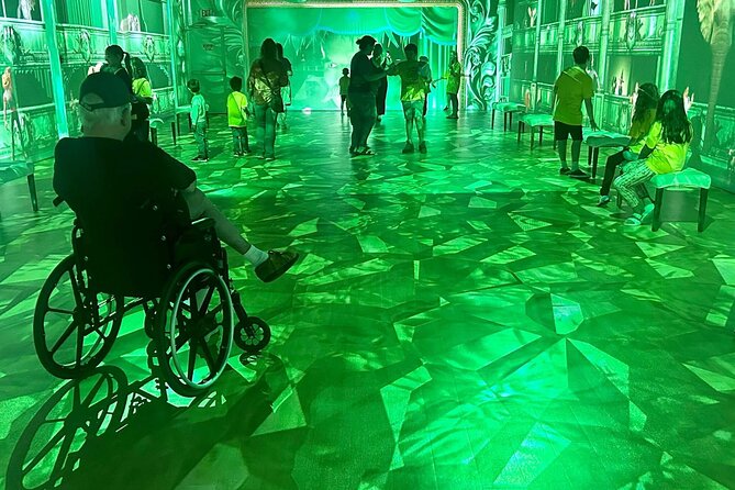 Wizard of OZ Museum tour - A different kind of Oz attraction near Cape Canaveral