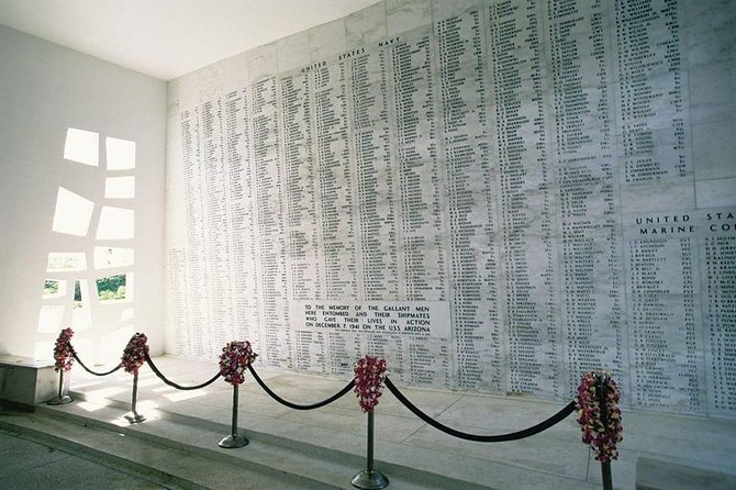WWII Pearl Harbor Heroes Deluxe Tour - Pickup and drop-off are convenient, with one caution